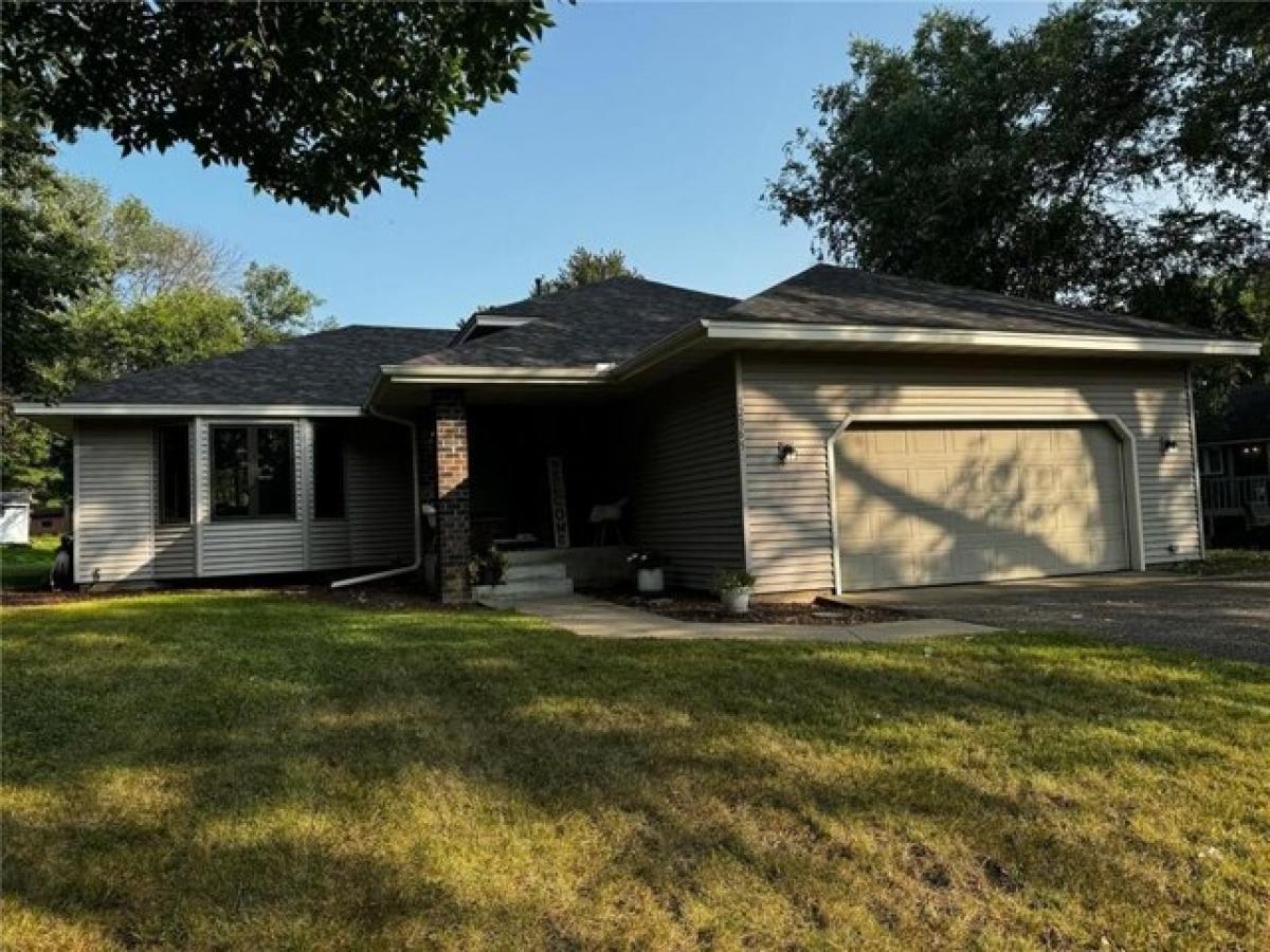 Picture of Home For Sale in Coon Rapids, Minnesota, United States