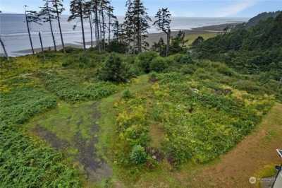 Residential Land For Sale in Pacific Beach, Washington