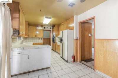 Home For Sale in Oakland, California