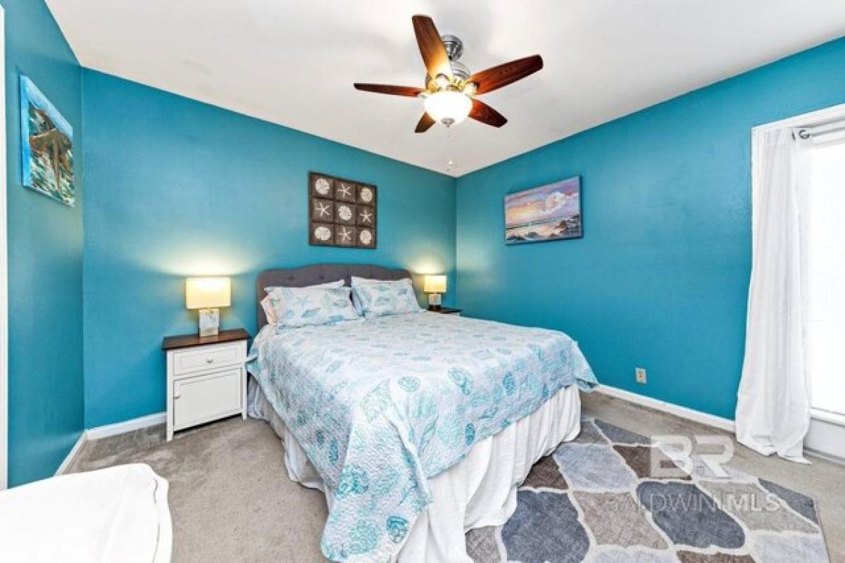 Picture of Home For Sale in Gulf Shores, Alabama, United States