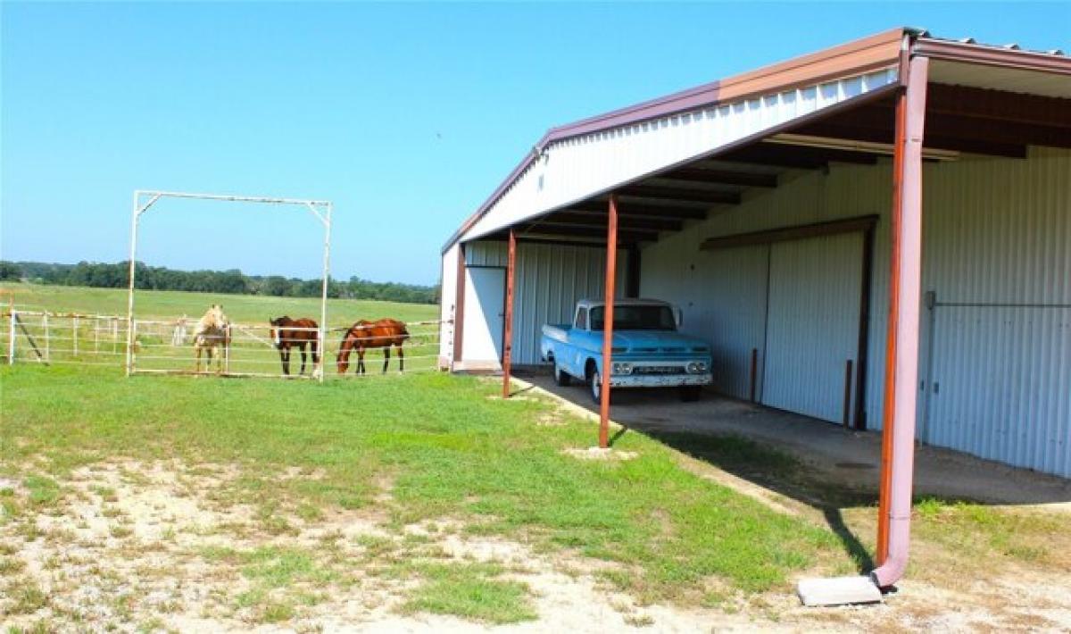 Picture of Residential Land For Sale in Stephenville, Texas, United States