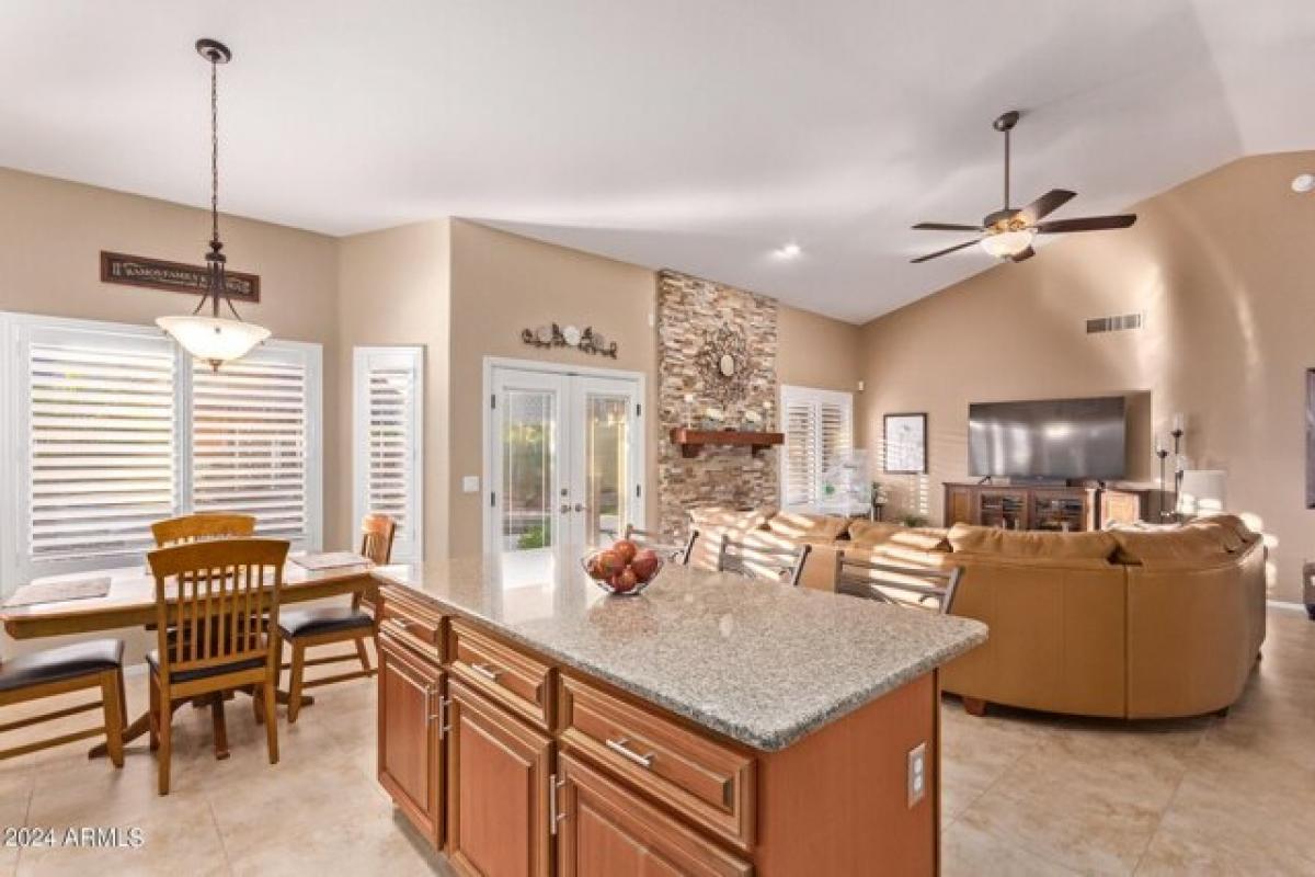 Picture of Home For Sale in Cave Creek, Arizona, United States