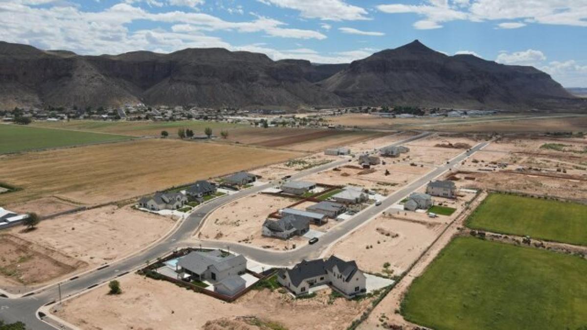 Picture of Residential Land For Sale in Hurricane, Utah, United States