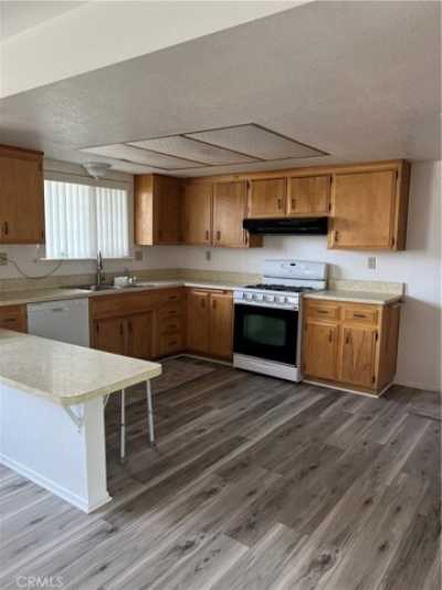 Home For Rent in Hesperia, California