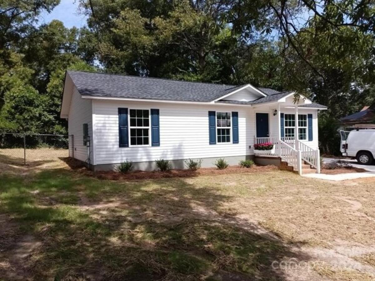 Picture of Home For Sale in York, South Carolina, United States