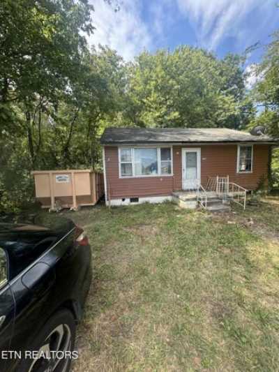 Home For Sale in Knoxville, Tennessee