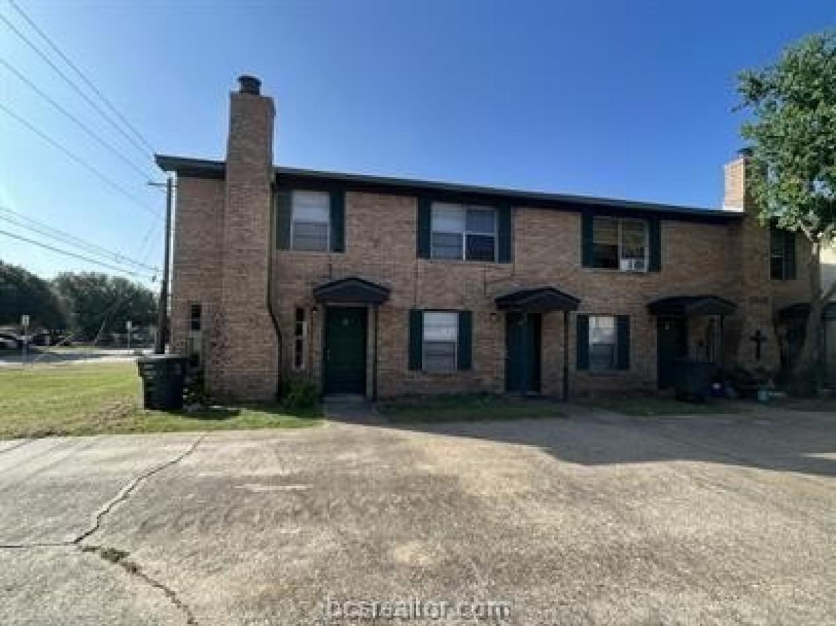 Picture of Home For Rent in Bryan, Texas, United States