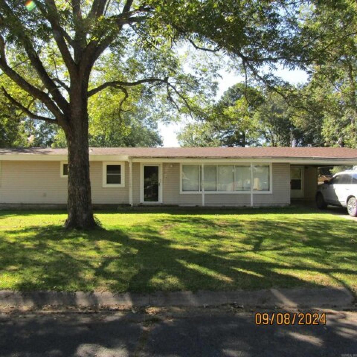 Picture of Home For Sale in North Little Rock, Arkansas, United States