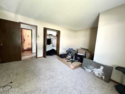 Home For Sale in Grand Forks, North Dakota