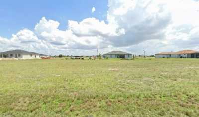 Residential Land For Sale in Cape Coral, Florida