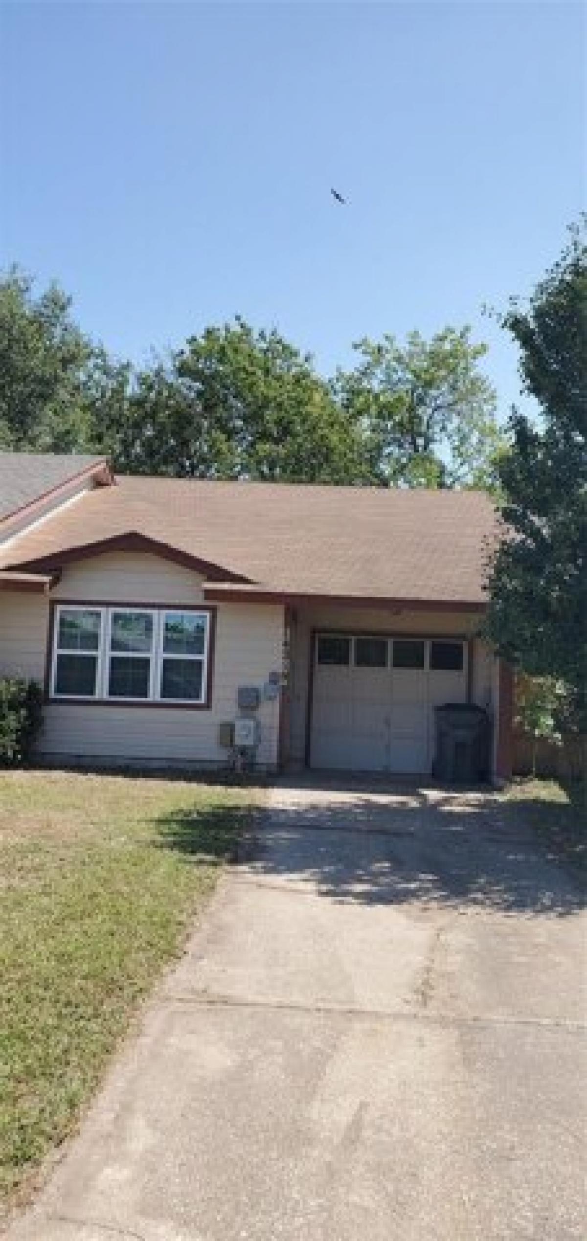 Picture of Home For Rent in Glenpool, Oklahoma, United States