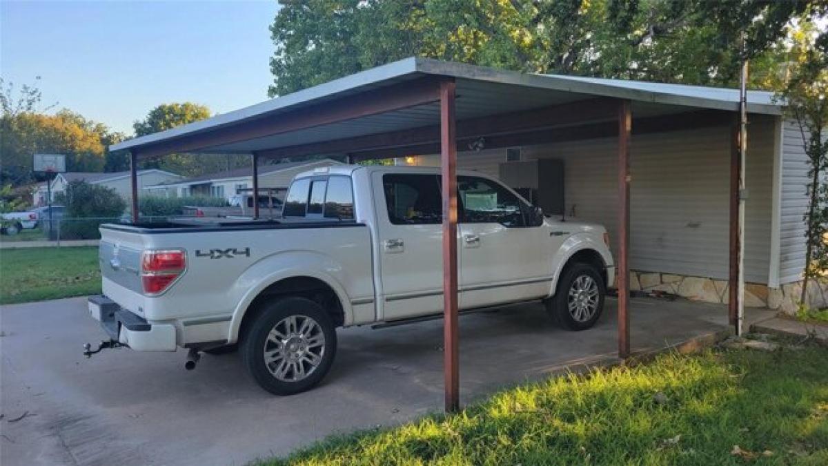 Picture of Home For Sale in Granbury, Texas, United States