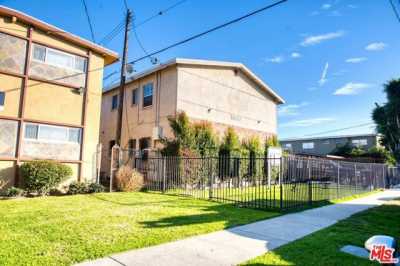 Home For Sale in Gardena, California