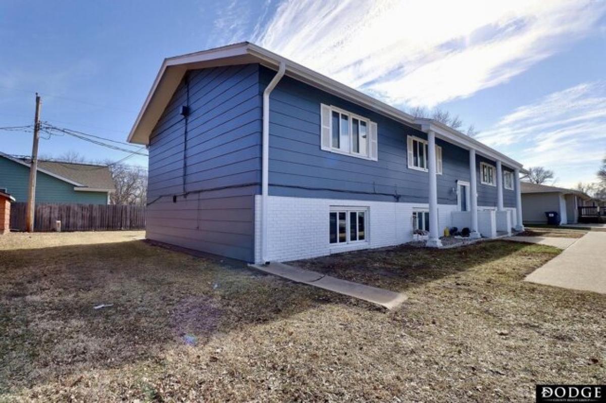 Picture of Home For Sale in Fremont, Nebraska, United States