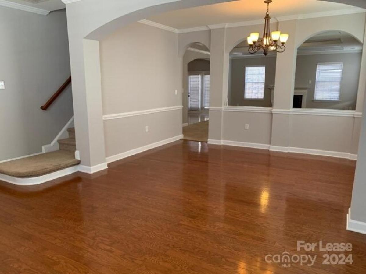 Picture of Home For Rent in Charlotte, North Carolina, United States