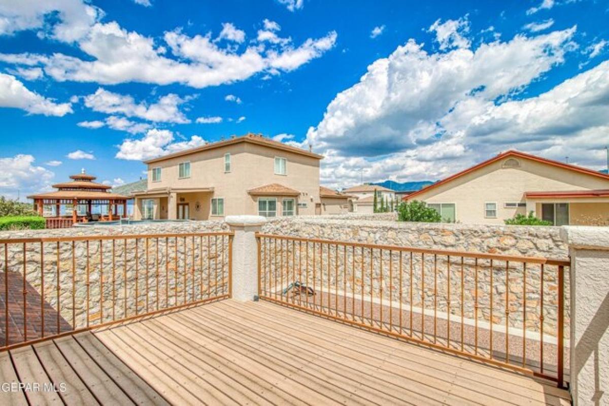 Picture of Home For Sale in El Paso, Texas, United States