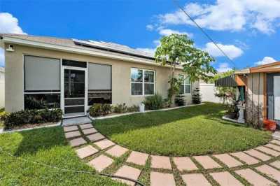 Home For Sale in Winter Haven, Florida