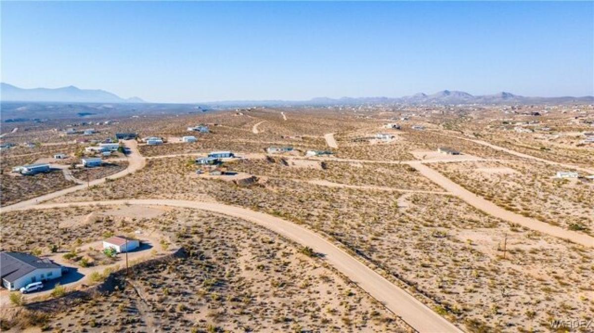 Picture of Residential Land For Sale in Meadview, Arizona, United States