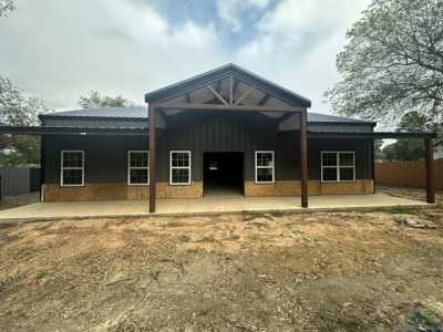 Home For Sale in Gladewater, Texas