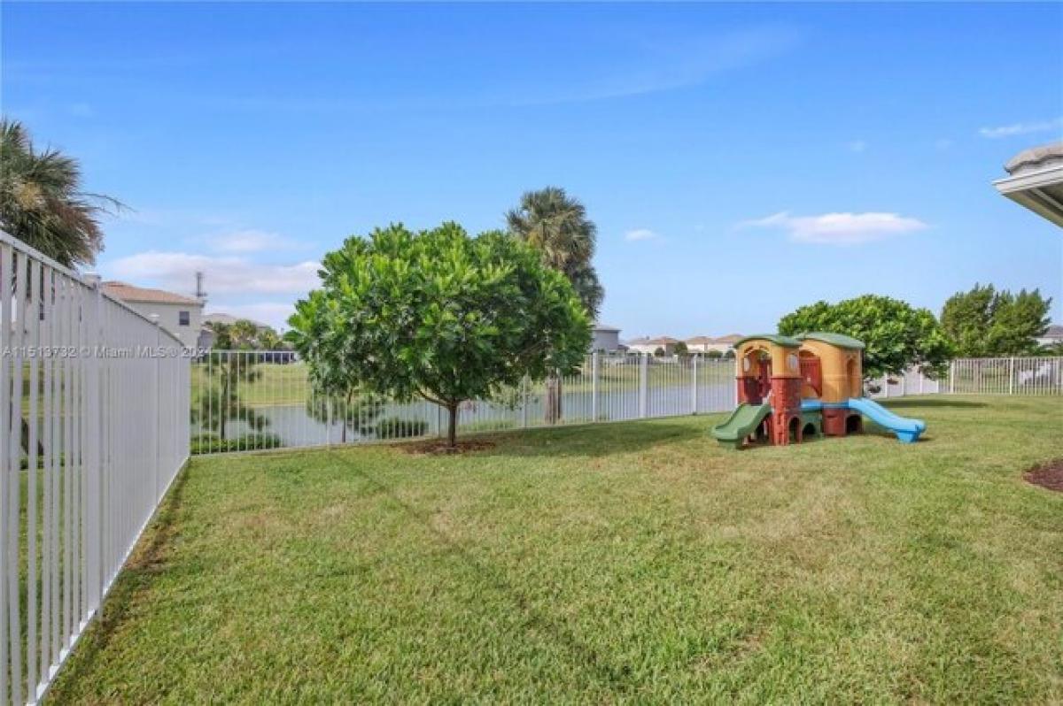 Picture of Home For Sale in Hollywood, Florida, United States