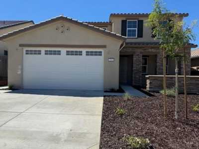 Home For Sale in Hollister, California