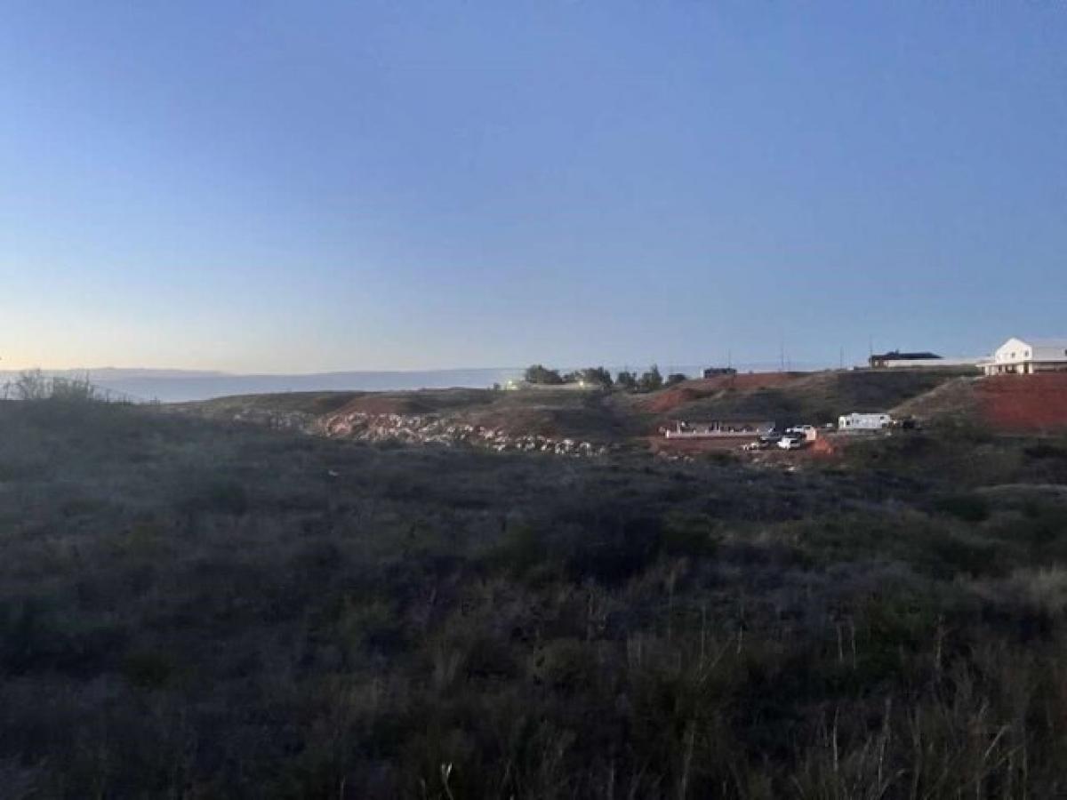 Picture of Residential Land For Sale in Fritch, Texas, United States