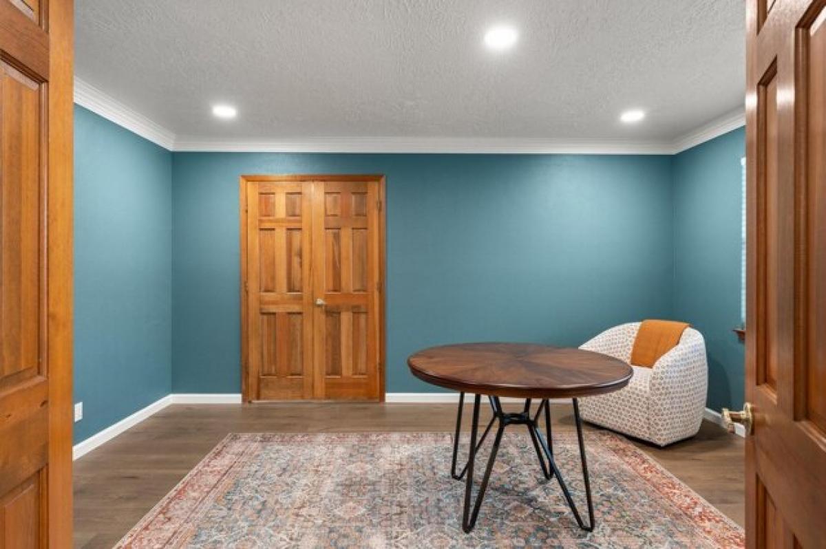 Picture of Home For Sale in Albuquerque, New Mexico, United States