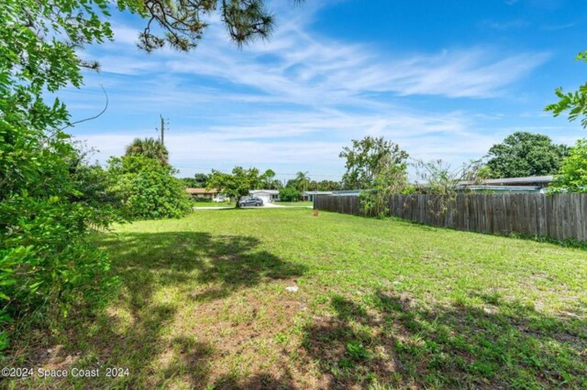 Picture of Residential Land For Sale in Melbourne, Florida, United States