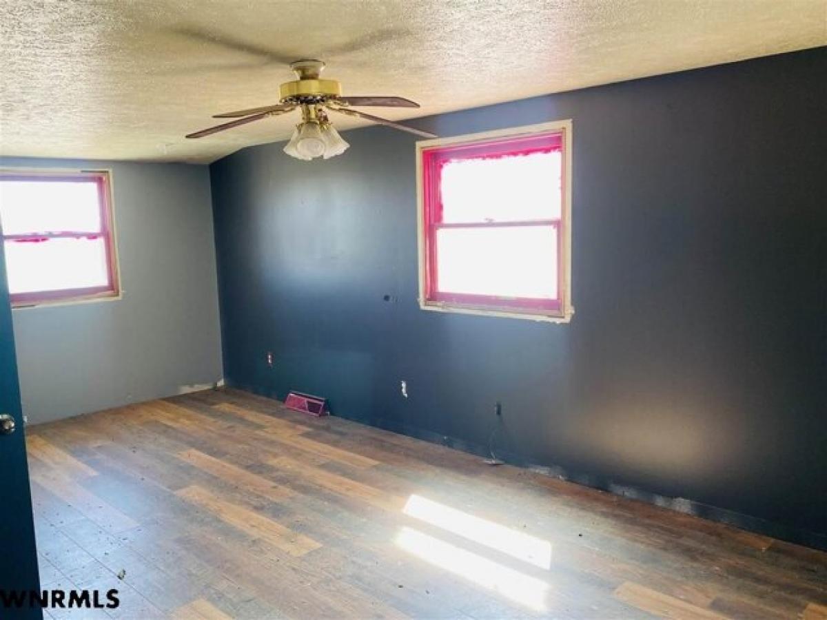 Picture of Home For Sale in Gering, Nebraska, United States