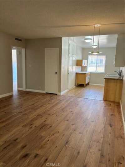 Home For Sale in Glendale, California