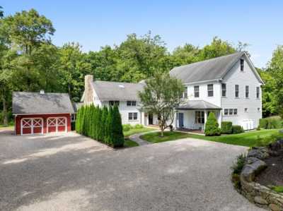 Home For Sale in Wilton, Connecticut