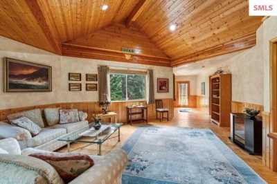 Home For Sale in Sagle, Idaho