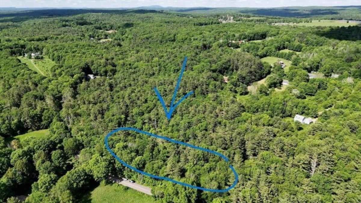 Picture of Residential Land For Sale in Spencer, Massachusetts, United States