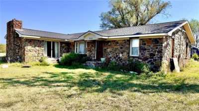 Home For Sale in Decatur, Arkansas