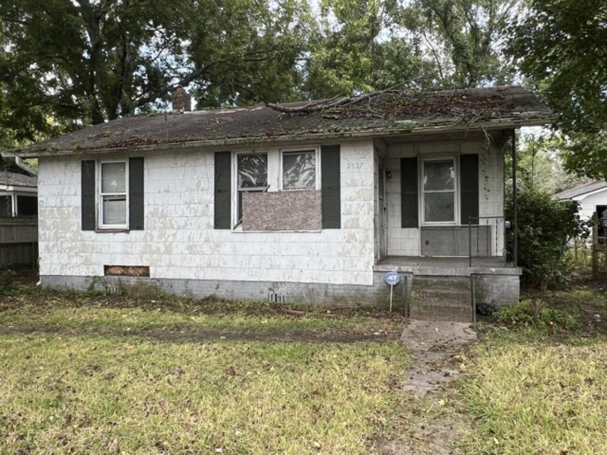 Picture of Home For Sale in North Charleston, South Carolina, United States