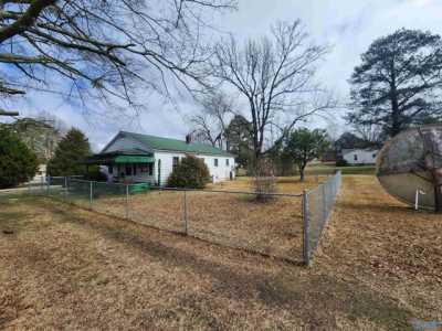 Home For Sale in Hanceville, Alabama