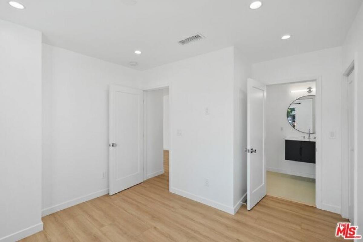 Picture of Home For Rent in Los Angeles, California, United States