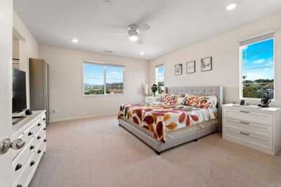 Home For Sale in Vista, California