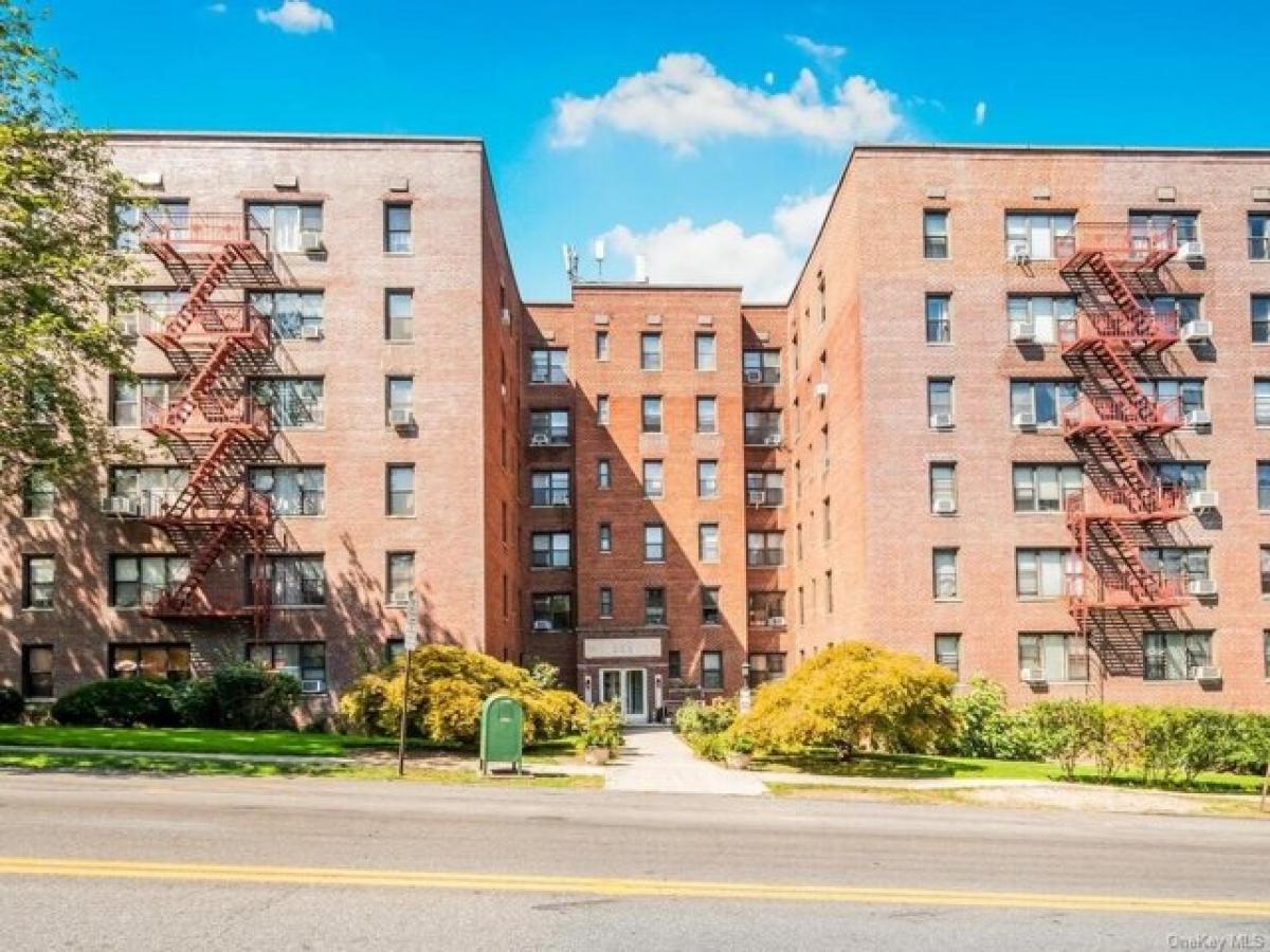 Picture of Home For Rent in Yonkers, New York, United States