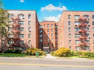 Home For Rent in Yonkers, New York