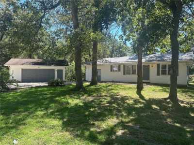 Home For Sale in Leslie, Missouri