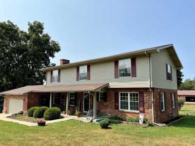 Home For Sale in Madisonville, Kentucky