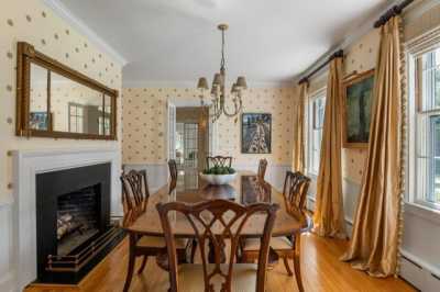 Home For Sale in Cape Elizabeth, Maine