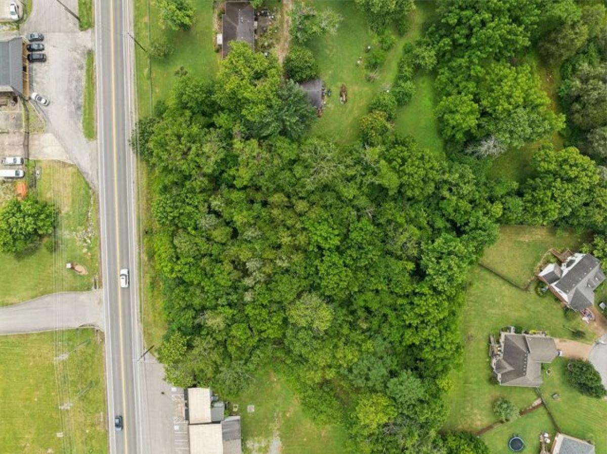 Picture of Residential Land For Sale in Mount Juliet, Tennessee, United States