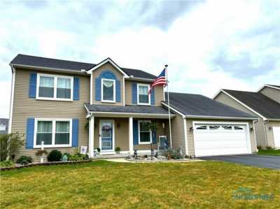 Home For Sale in Rossford, Ohio