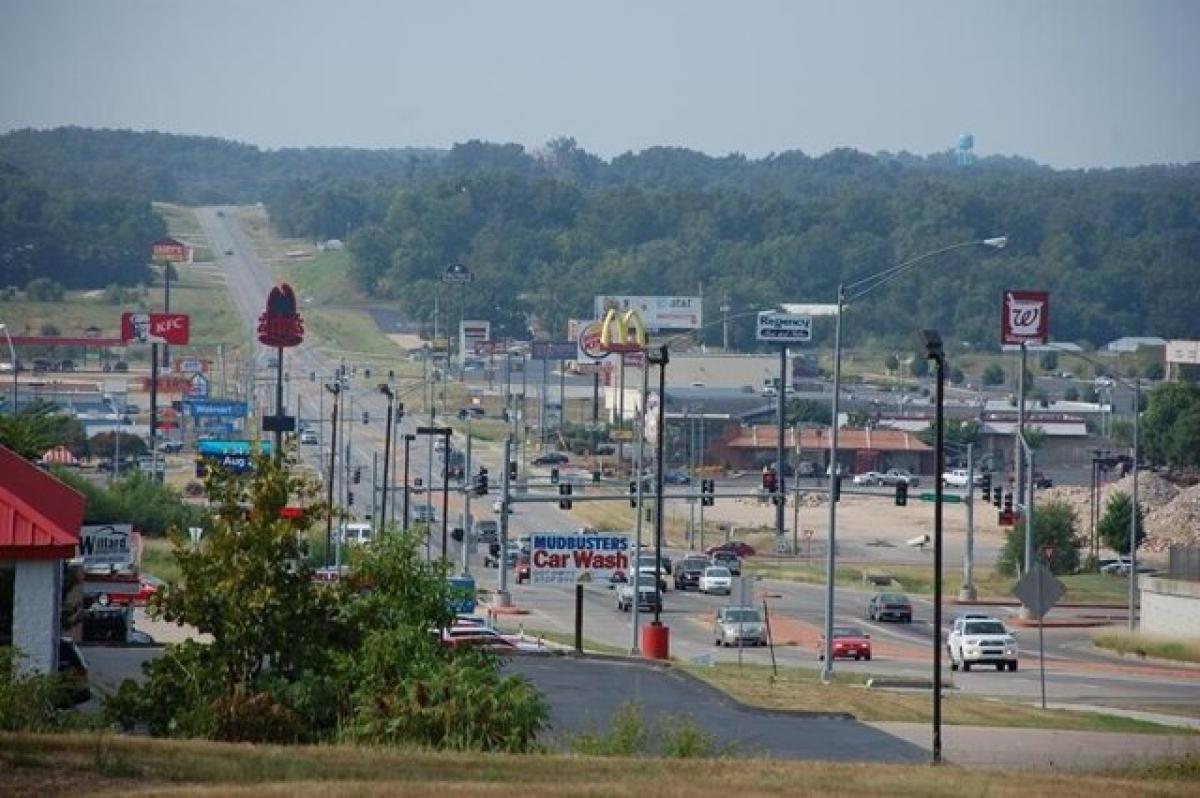 Picture of Residential Land For Sale in West Plains, Missouri, United States