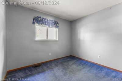 Home For Sale in Romulus, Michigan