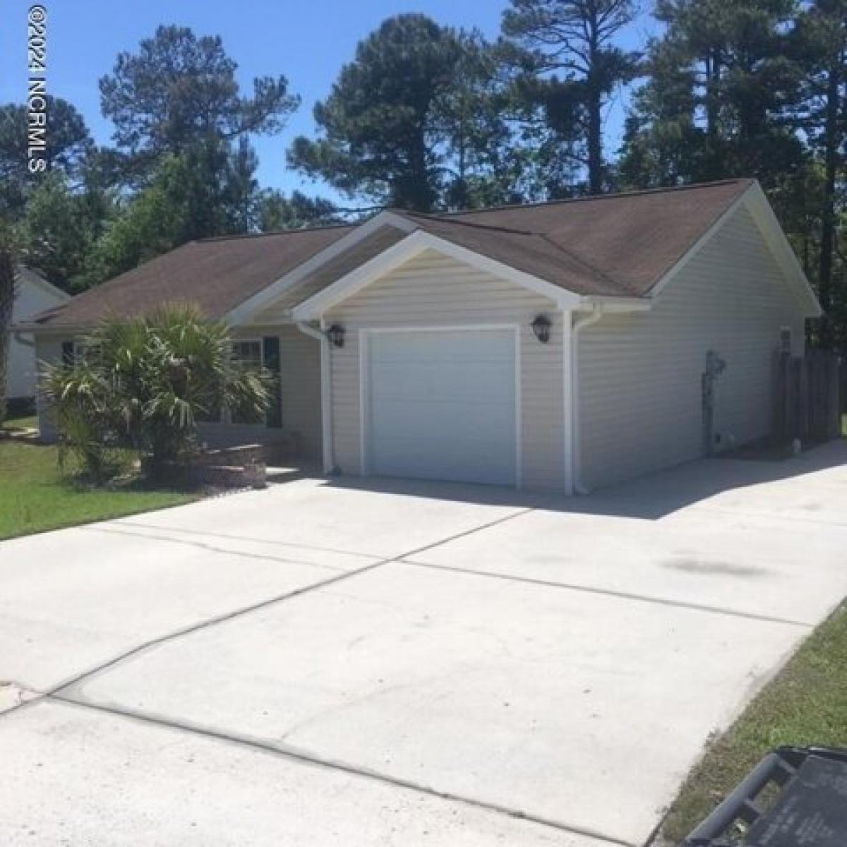 Picture of Home For Rent in Shallotte, North Carolina, United States