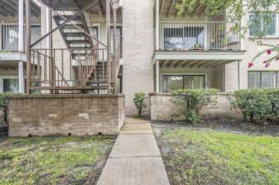 Home For Sale in The Woodlands, Texas