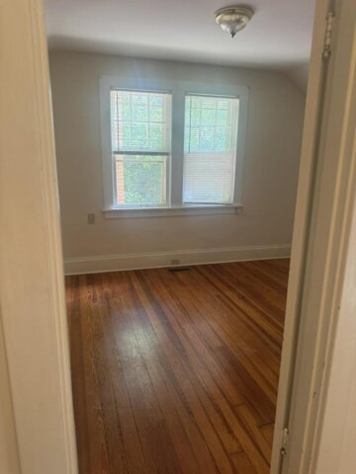 Picture of Home For Rent in Lexington, Kentucky, United States